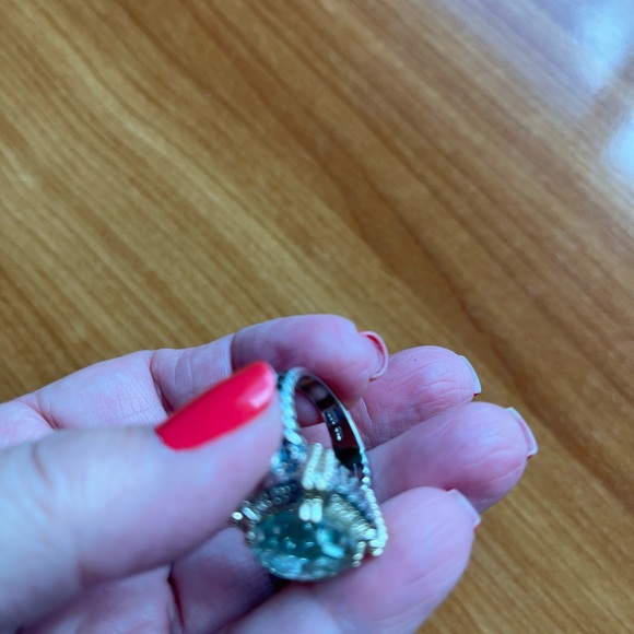 Green quartz and diamond ring - size 7 - Picture 8 of 10